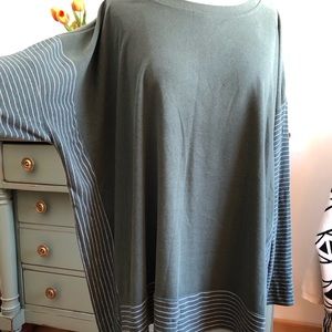 Heyson boutique brand forest green top size M up to XL